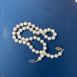 Pearl necklace